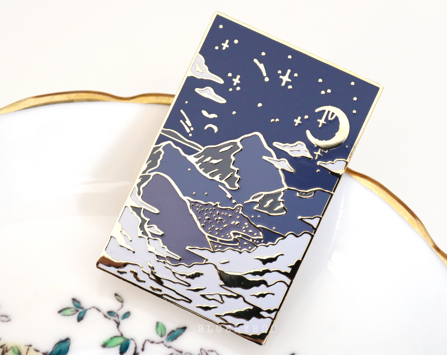Hidden World Pin