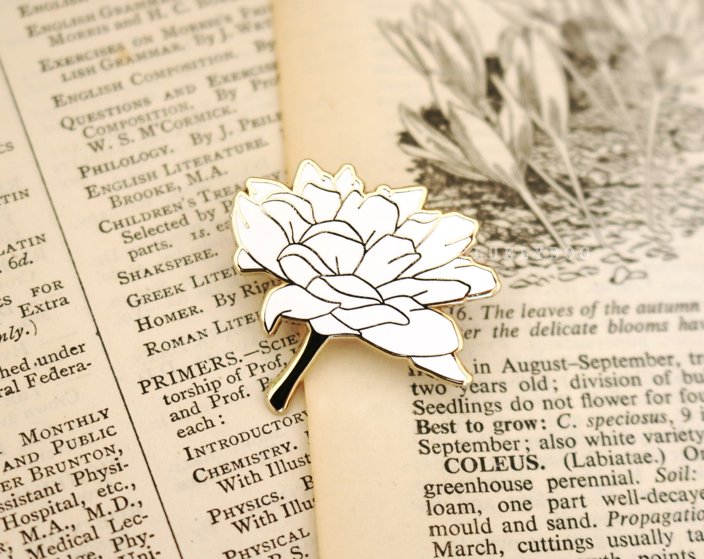 Dahlia Pin